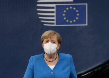 Merkel pranon gabimin, tërheq vendimin për kufizimin gjatë ditëve të Pashkëve