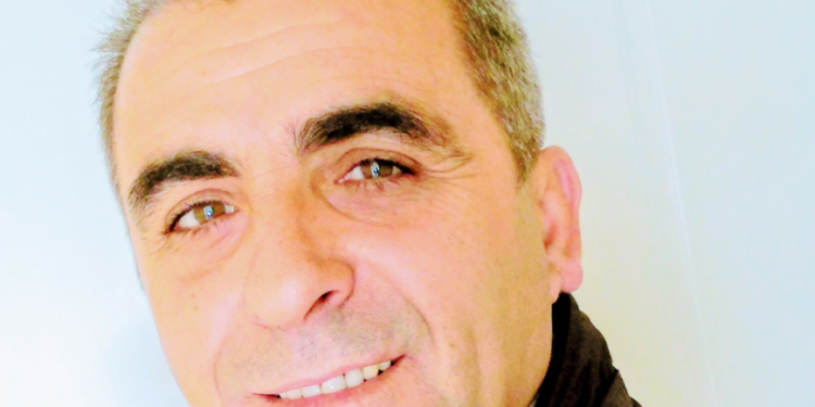 Ngjarje e rëndë në Dropull/Gjendet i pajetë në garazhd muzikanti Vasil Konomi