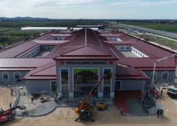 Basti i Erdoganit me Ramën, spitali Fierit drejt përfundimit, hapet javën e tretë të prillit