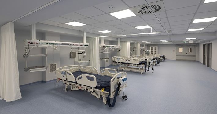 Sistemi shëndetësor publik në presion, Greqia urdhëron mjekët e spitaleve private të vijnë në ndihmë