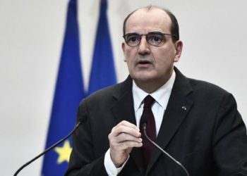 Castex: Me vaksinat dhe motin e favorshëm do e kapërcejmë këtë fazë të vështirë