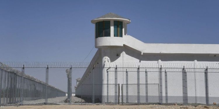 BE vendos sanksione ndaj Kinës për herë të parë pas 30-vjetësh