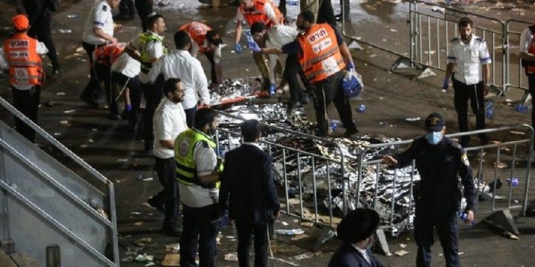 Dhjetëra besimtarë humbin jetën në një festival fetar në Izrael