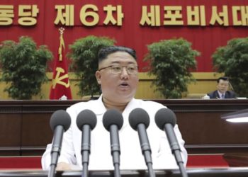 Korea e Veriut: Kim Jong-un paralajmëron qytetarët për një krizë urie vdekjeprurëse