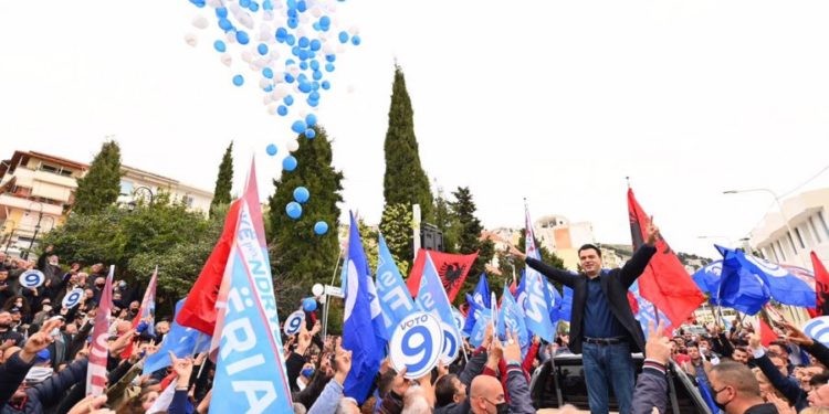 Basha në Sarandë: Nuk ka ndryshim pa larguar Ramën, koha e tij mbaroi!