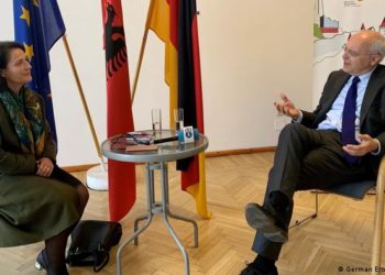 Ambasadori gjerman për DW: Presim zgjedhje të lira e paqësore