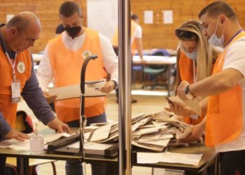 Numërohen më shumë se 62% e kutive të votimit. Projeksioni: PS merr 75 mandate