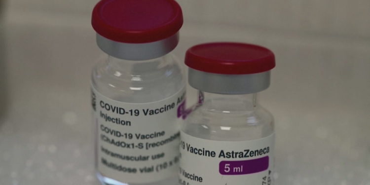 Vendimi për AstraZeneca-n në Francë: Do të kombinohet me një vaksinë tjetër