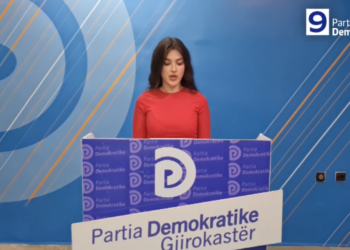 PD në kurthin e Vangjel Tavos, përgatit alibinë e humbjes: Ja emrat e policëve që bëjnë fushatë për PS-në