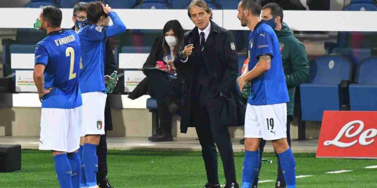 Italia rrezikon përjashtimin nga Europiani, Gravina i lutet kryeministrit