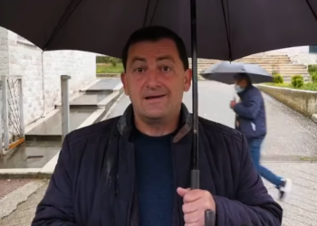 Tavo vazhdon avazin e kallëzimeve, kësaj radhe bën një shtesë për kallëzimin e javës së shkuar: Rilindasit blejnë vota me bankë (VIDEO)