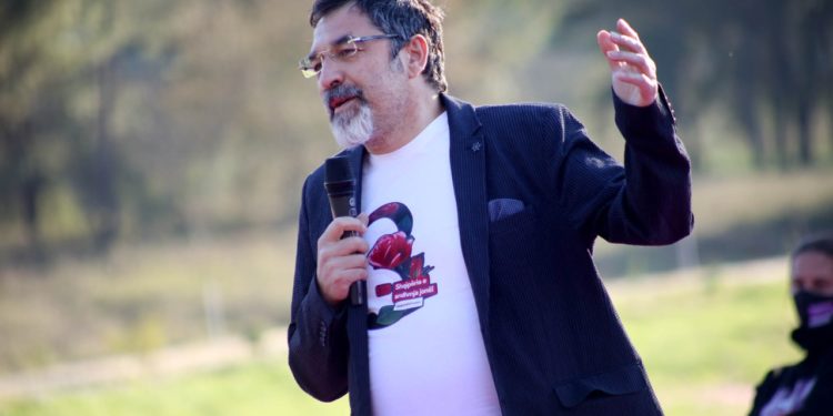 PS hap fushatën në Gjirokastër, Çuçi: Fitojmë mandatin e tretë, do të thyejmë mitin që në Shqipëri nuk qeveris asnjë parti më shumë se dy mandate (FOTO)