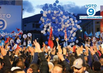 Basha: Të majtë dhe të djathtë, me kokën lart dhe besim votoni 9 për ndryshim. Ramën e ka zënë paniku nga humbja