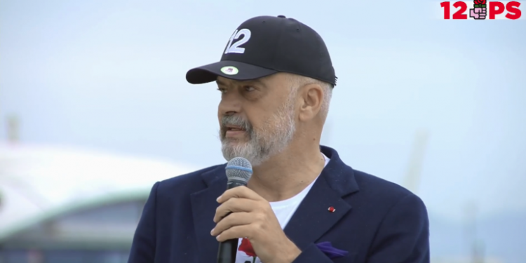Rama: Kur hyn në fushën e lojës me ne, fillojnë dhe kuptojnë që nuk është kaq e lehtë. Kur bie bilbili dhe shohin rezultatin është 74 deri ne 78