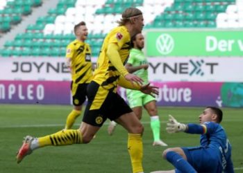Dortmund fiton dhe rrit gjasat për Champions League, shkëlqen Haaland