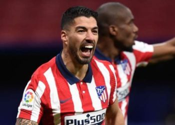 Suarez ka dy oferta për të vendosur të ardhmen
