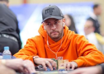 Neymar: Luaj çdo ditë poker, do bëhem profesionist pasi të tërhiqem