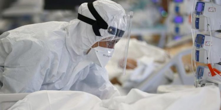 Efektet e koronavirusit tek personat që janë shëruar. Rrezik riinfektimi për çdo moshë