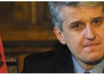 ‘Kinezëria’ me sistemin elektoral, Pandeli Majko mbetet jashtë Kuvendit, fiton djali i Qifes