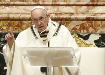 Papa jep mesazhin për Pashkën: Në këto kohë të errëta pandemie nuk duhet të humbim shpresën