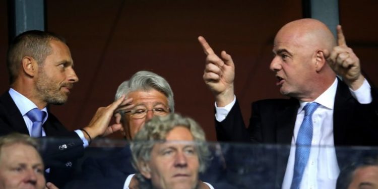 E BUJSHME: Milan, Juventus, Inter, Manchester, Barcelona dhe Real mund të përjashtohen nga çdo aktivitet!