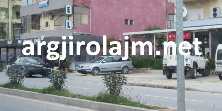 Aksident në Gjirokastër, makina përplas këmbësorin