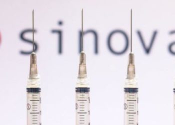 Kompania kineze Sinovac rrit në 2 miliardë doza prodhimin e vaksinës kundër Covid-19