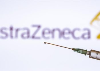Danimarka pezullon përdorimin e AstraZenecas