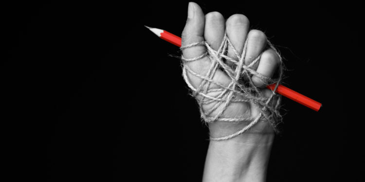 Ish-ministri i Drejtësisë: Përndjekja ndaj lapsi.al, e paligjshme, jo sipas Kushtetutës dhe pa logjikë