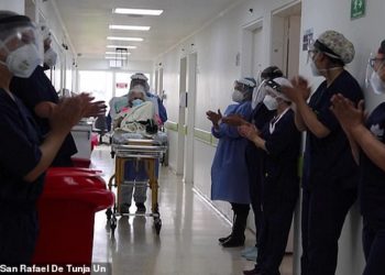 104-vjeçarja fitoi për herë të dytë betejën me COVID-19, përcillet prej spitalit me ovacione