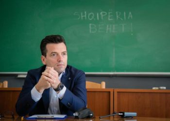 Debati në PD, si u kërkua në mbledhjen e kryesisë përjashtimi nga gara i Agron Shehajt