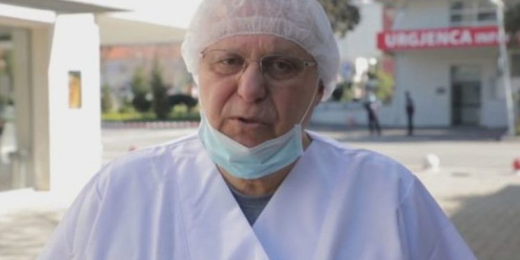 Mjeku Tritan Kalo paralajmëron qytetarët: Kujdes, nuk është arritur ende imunizimi aktiv