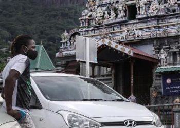 Covid po përhapet me shpejtësi në një nga vendet me popullsinë më të lartë të vaksinuar