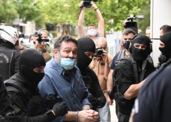 Misteri në dorën e SHISH, me kë është takuar në Shqipëri eurodeputeti grek i “Agimit të Artë”?