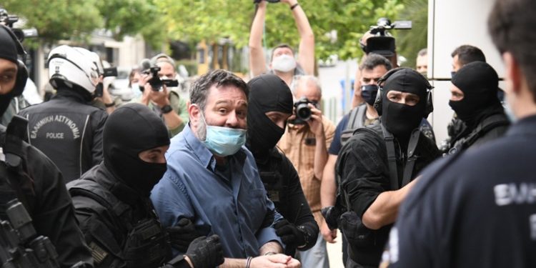 Misteri në dorën e SHISH, me kë është takuar në Shqipëri eurodeputeti grek i “Agimit të Artë”?