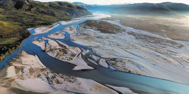 Plagjatura në VNM, si shpëtoi Vjosa nga projekti i hidrocentralet