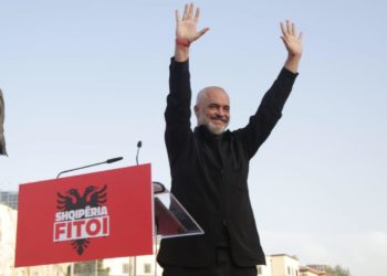 Diktatori Edi Rama, që na mori frymën