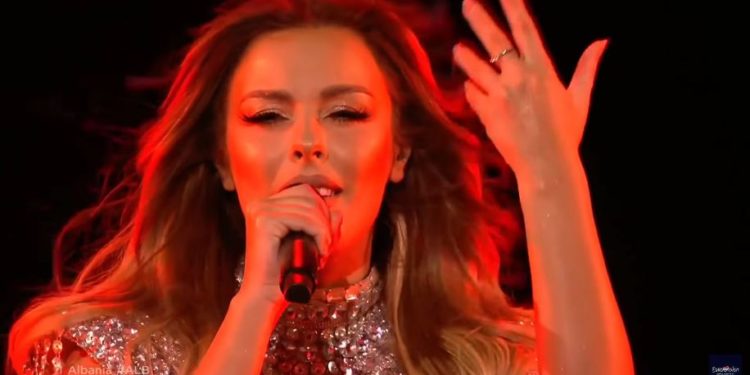 Nata finale e Eurovision/Anxhela Peristeri: Shpresoj të marr mbështetjen e të gjithë shqiptarëve
