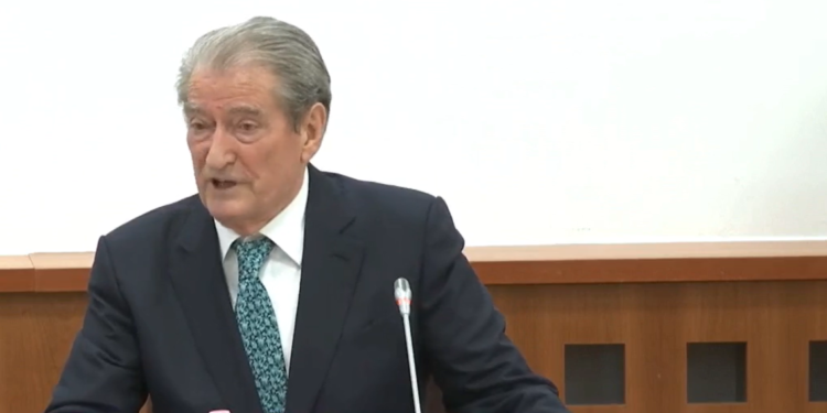 Sali Berisha padit SHBA: Më kanë prekur nderin dhe dinjitetin!