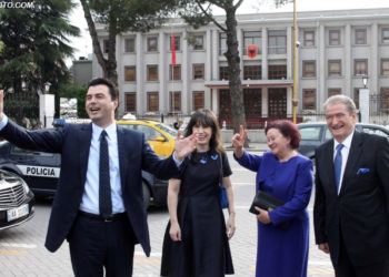 Nëse nuk “vrisni” Berishën, mirë është Luli