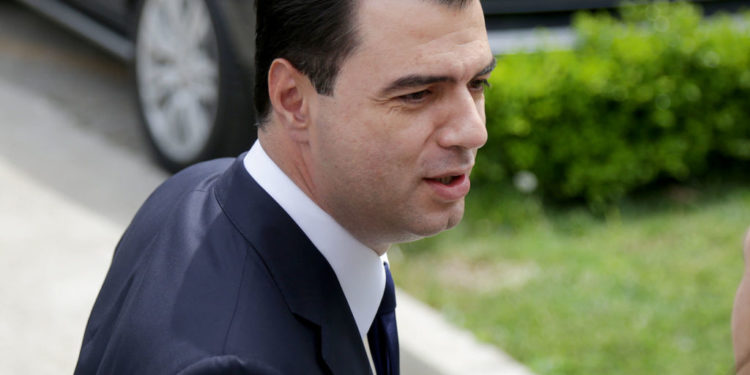 Domethënë sipas Bashës zgjedhje të rregullta pati vetëm në Kukës, Shkodër e Lezhë, gjithë pjesa tjetër e Shqipërisë është shitur e blerë?!