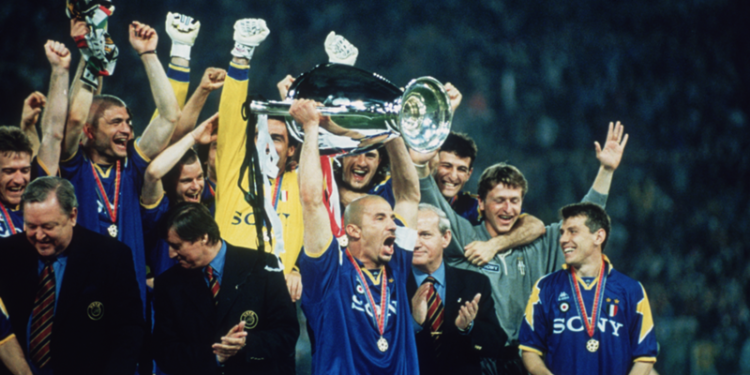Video/ Kur Juventusi fitonte Champions-in e fundit