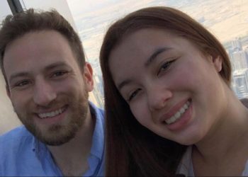 Ngjarja që shokoi Greqinë, policia ka dyshime mbi rolin e bashkëshortit të nënës së re