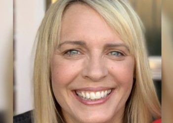 Misteri/ Prezantuesja e njohur ndërroi jetë pak ditë pasi bëri vaksinën AstraZeneca (FOTO)