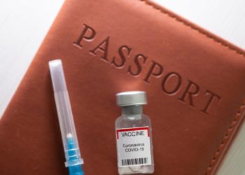 BE planifikon të nxjerrë certifikatën për vaksinën kundër COVID-19 në qershor