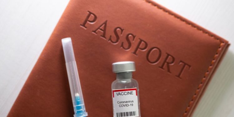 BE planifikon të nxjerrë certifikatën për vaksinën kundër COVID-19 në qershor