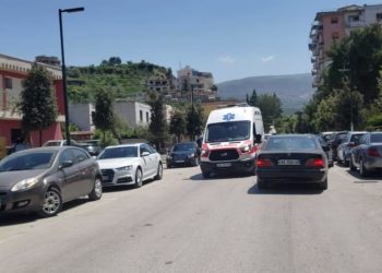 Pamje të rënda nga ngjarja në Vlorë, shihni si është bërë makina e 40-vjeçarit (VIDEO)