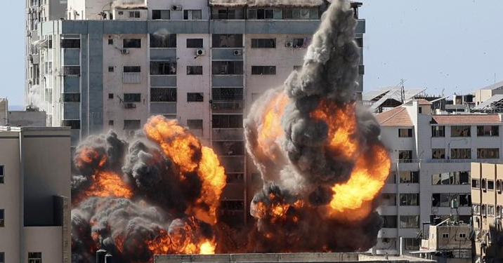 “Associated Press” kërkon hetim për bombardimin izraelit mbi zyrën e saj në Gaza,