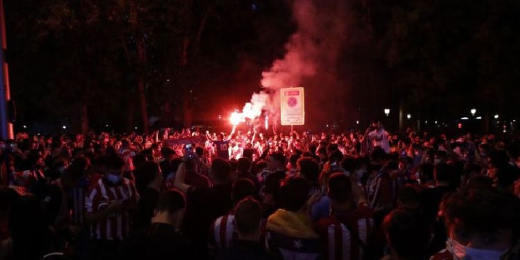 Tifozi 14-vjeçar i Atletico-s humb jetën gjatë festimeve