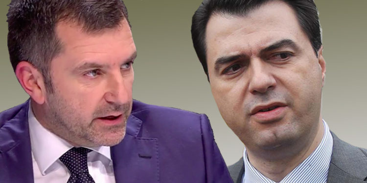 Andi Bushati për analistët që mbështesin Bashën: Servilë të pështirë!